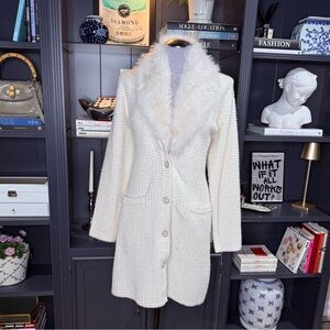 Chico’s Textured Knit Removable Fur Trim Cardigan – Size 1 (US Medium)